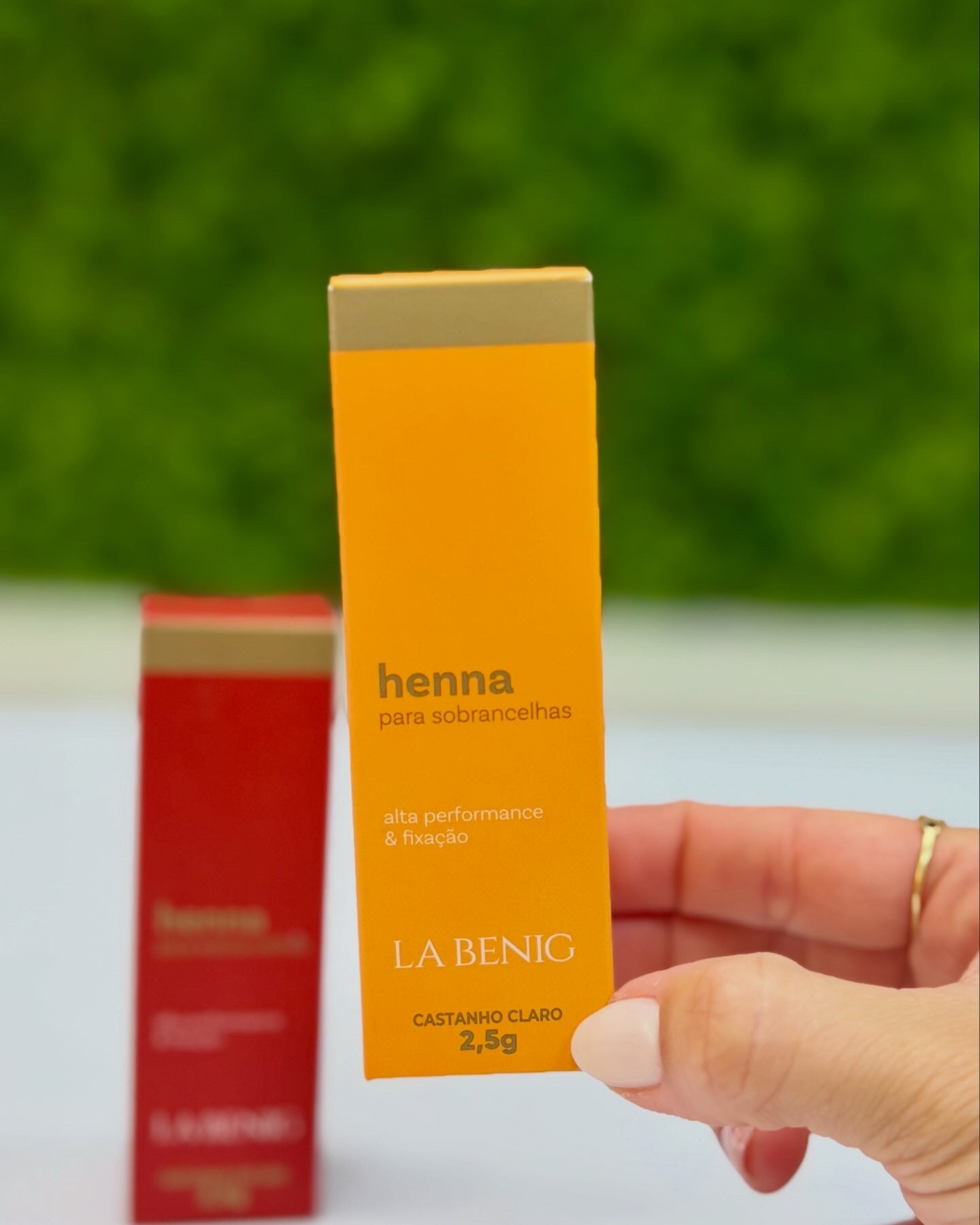La Benig Henna Para Sobrancelha Castanho Claro-2,5g