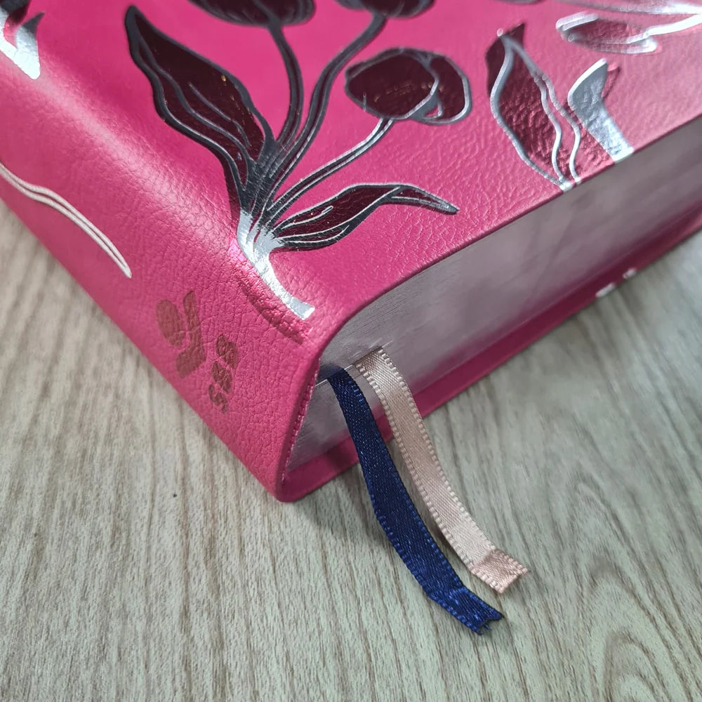 A Bíblia da Mulher Letra Grande Capa Rosa-Versão ARC